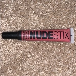 NWT NudeStix Magnetic Lip Plush Paint